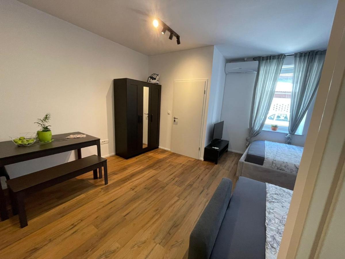 Ljubljana Studios Buitenkant foto